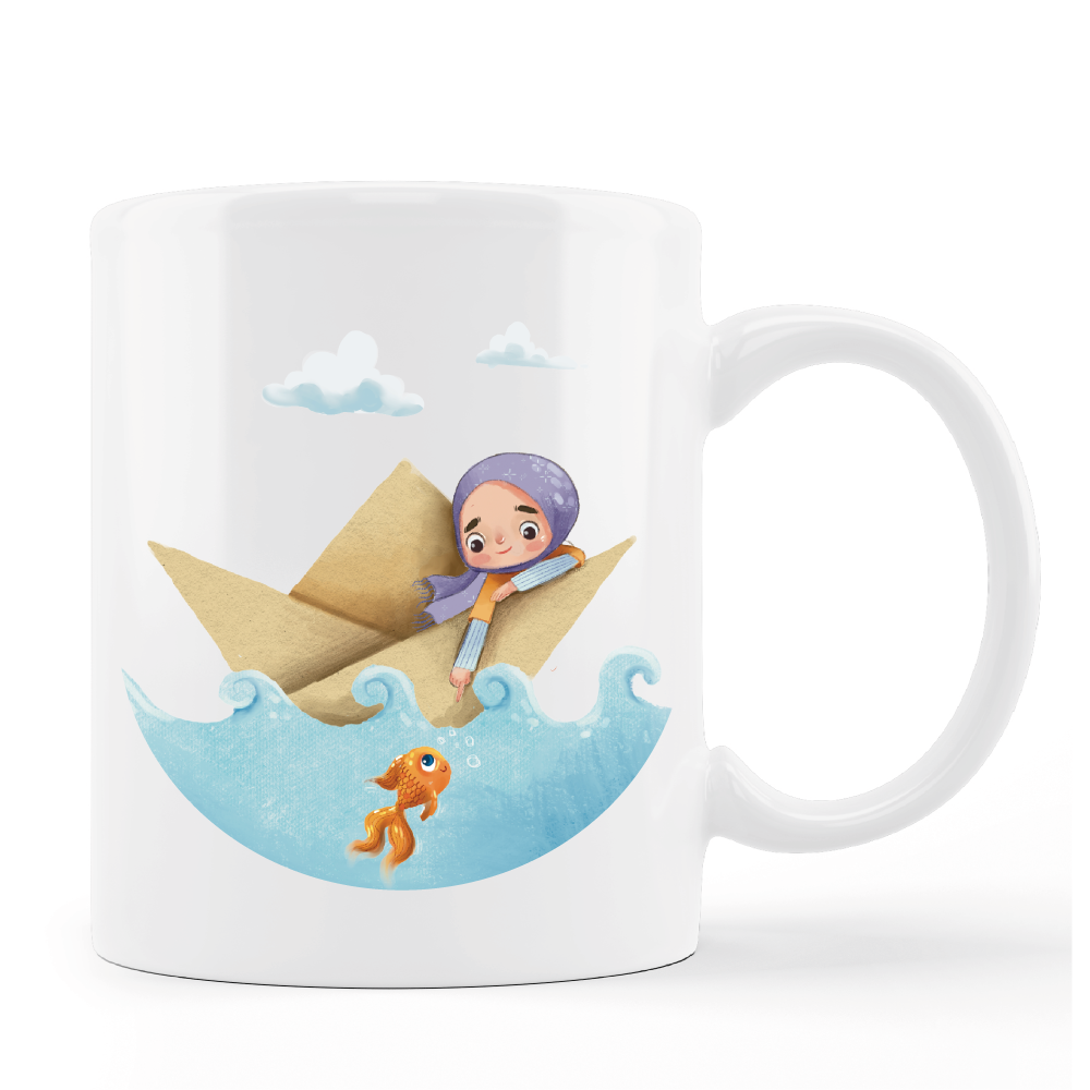 Mädchen mit Kopftuch auf Schiffsfahrt - Tasse personalisierbar
